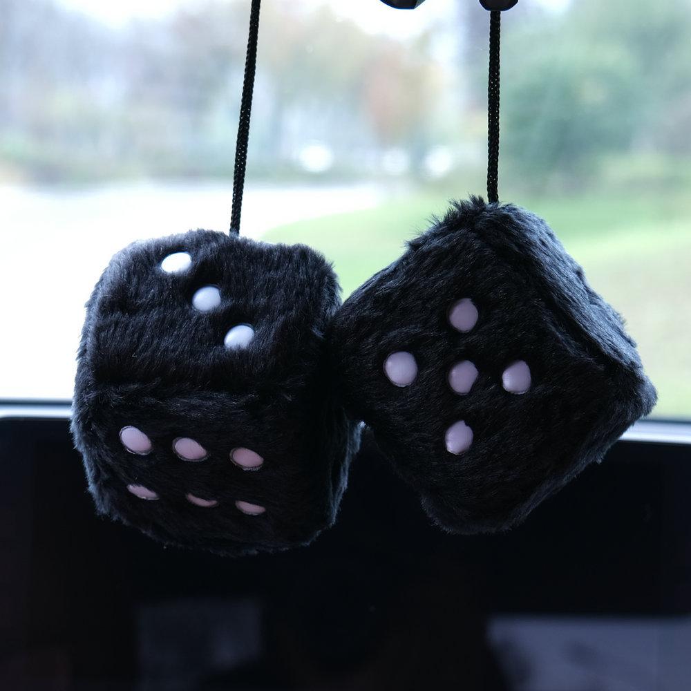 1PC Car Fuzzy Plush Dice with Dots Retro Square Plush Hanging Mirror Fuzzy Dices Kid Toys for Car Interior Ornament Decoration