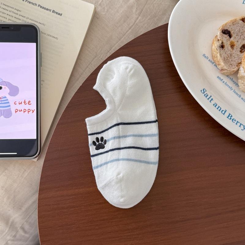 Summer Low-cut Short Socks for Women Featuring Cartoon Dog Design, Anti-slip, Invisible, Cotton, Sweat-absorbing and Breathable Socks
