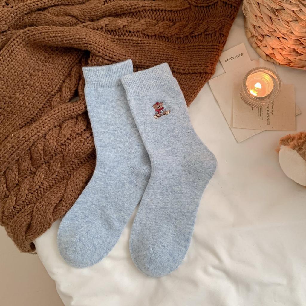 Winter and Autumn Children's Solid Color Bear Embroidered School-style Warmth-Keeping Women's Socks, Fashionable Wool Plush Socks for Women