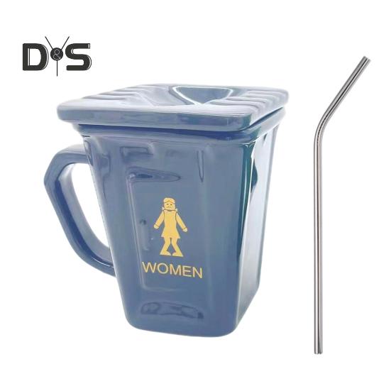 

Забавная кружка для кофе в виде унитаза, новинка, кружка в форме сковороды для сидения на корточках, керамическая чашка для воды с соломинкой, юмористический подарок для взрослых для использования в офисе и дома серый