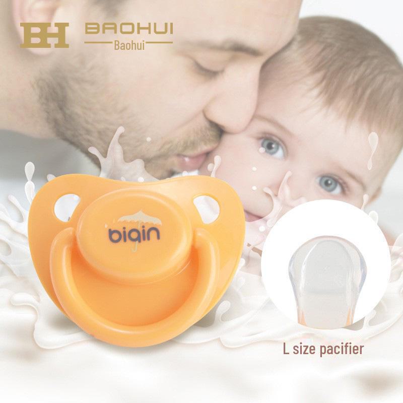 Biqin Heart-Shaped Silicone Pacifier for 0-6 Months - Soft for Sleeping