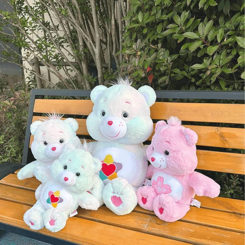 Carebears Plüschtier mit Regenbogenherz und Kirschblütendesign Weicher und bequemer Stoff