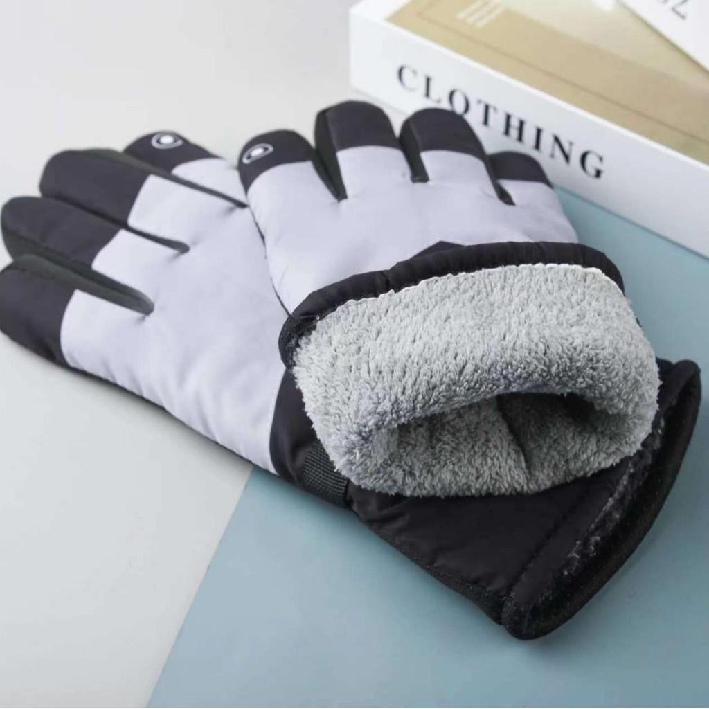 Waterproof Winter Sport Gloves - Fleece Lined, Windproof, and Warm for Skiing & Cycling