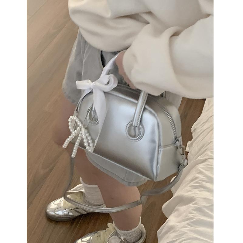 Korean portable bowling bag women s 2025 new trendy fashion shell bag versatile messenger bag small square bag