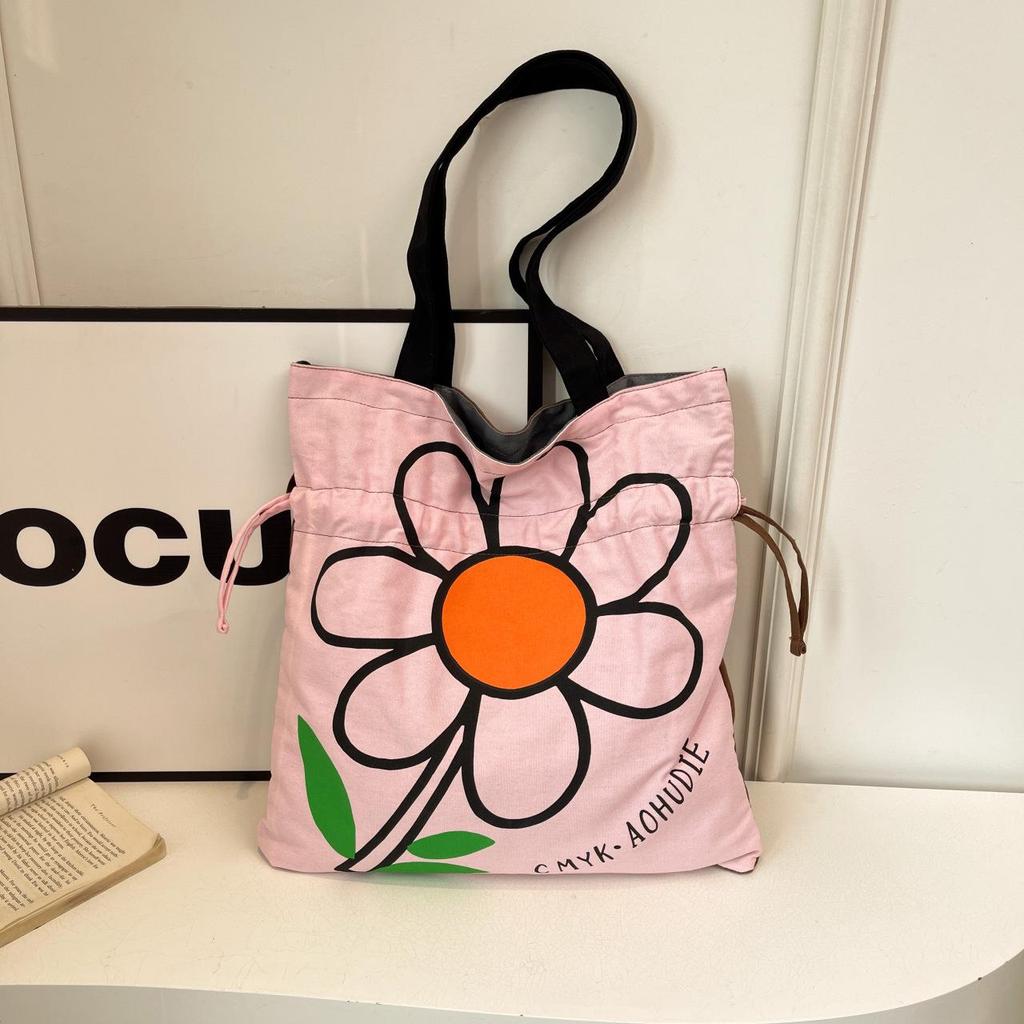 Floral Print Canvas Shoulder Handbag: Trendy Pleated Drawstring Design for Women