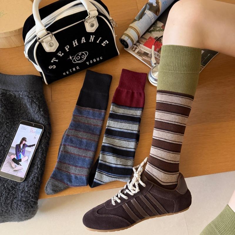 Color-block socks for women, autumn/winter vintage color-blocked striped calf socks, INS trendy Melard long leg cuff socks