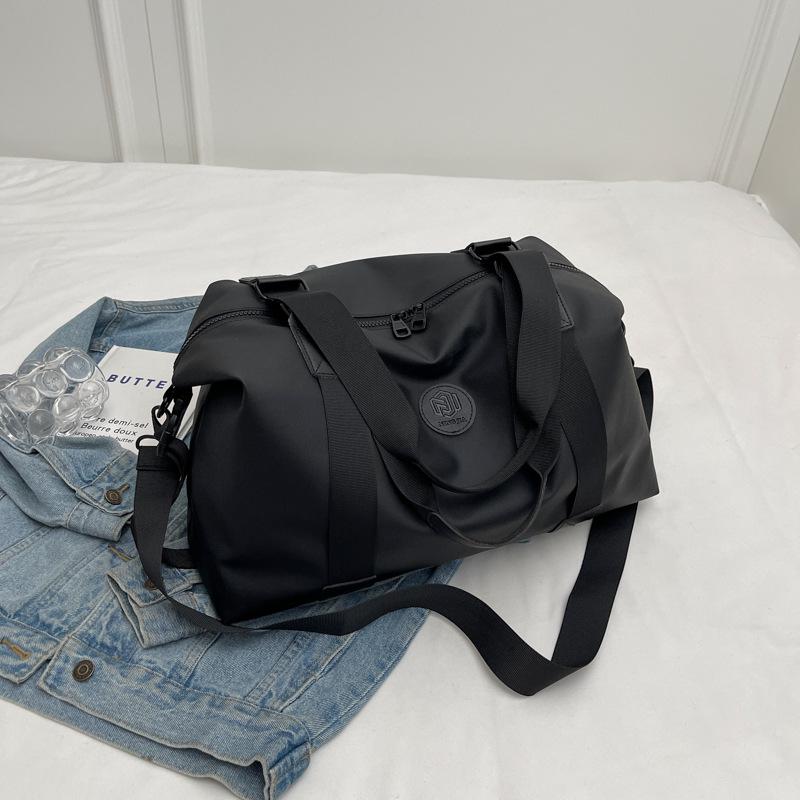 Women's 2025 Lightweight Large-Capacity Travel Fitness Handbag