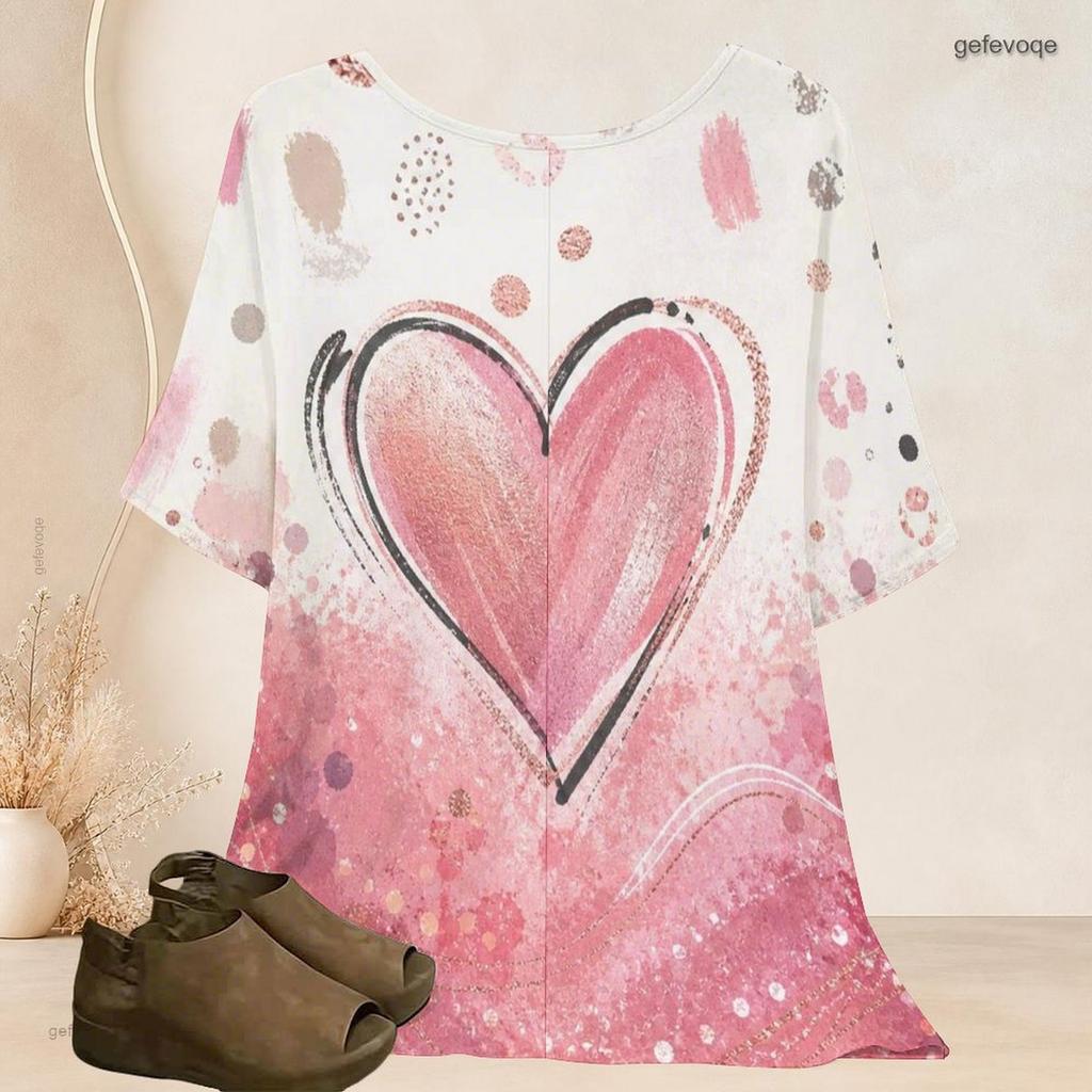 Women Plus Size Batwing Short Sleeve Top Round Neck Golden Heart Cosmic Galaxy Print Loose Casual Tunic Blouse