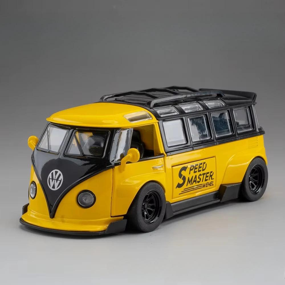 1:32 Scale Beetle GSR Car T1 Bus Model Toy Sound Light Vehicles Alloy Diecast Pull Back Miniature Models Kids Holiday Gifts