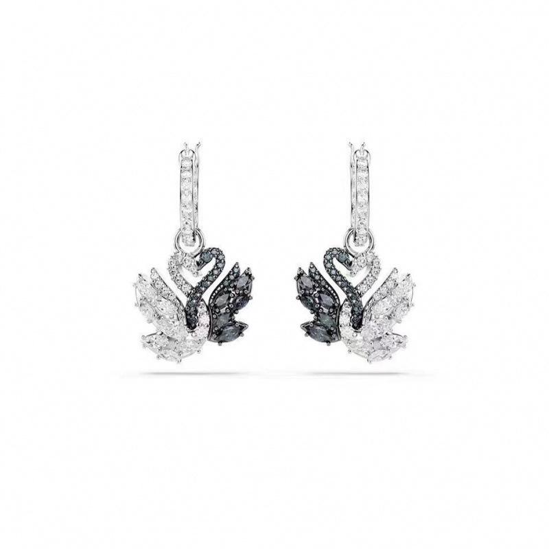 Swan Necklace: Black & White Swarovski Crystal Clavicle Chain
