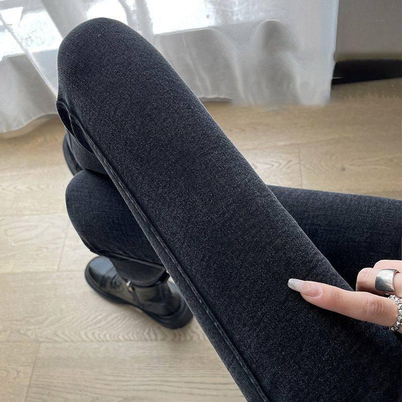 Women's Black Velvet Plus Size Petite Skinny Leggings for Autumn/Winter 2025