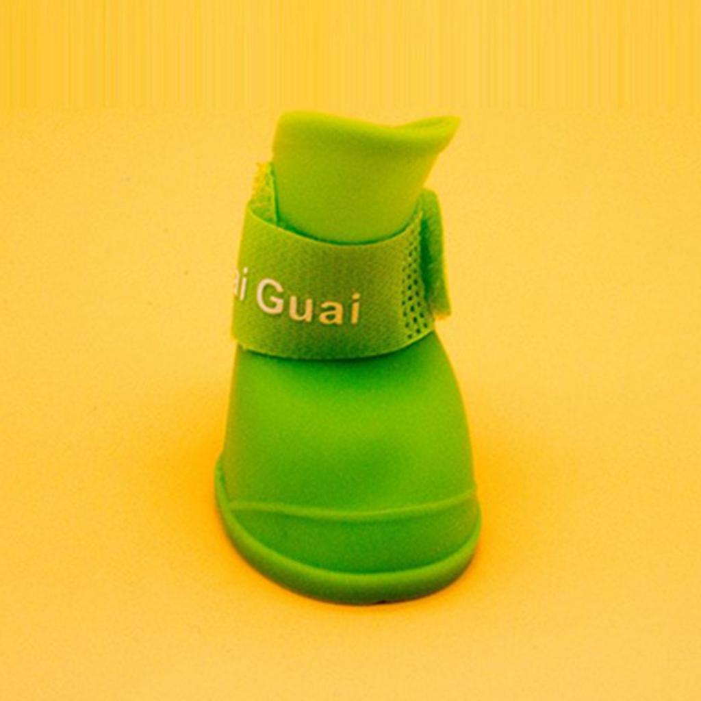 4 Pièces Bottes de Pluie pour Chien Imperméables Chaussures pour Chiot Bottillons en Silicone avec Sangle Réglable Semelles Antidérapantes Chaussures d'Extérieur pour Animaux de Compagnie