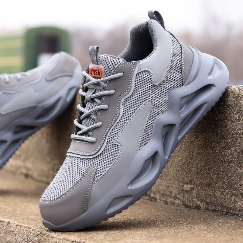 Labor Insurance Shoes Are The Same for Men and Women, Fashionable and Safe Steel Bag Head, Anti-smashing, Anti-piercing and Wear-resistant Shoes.