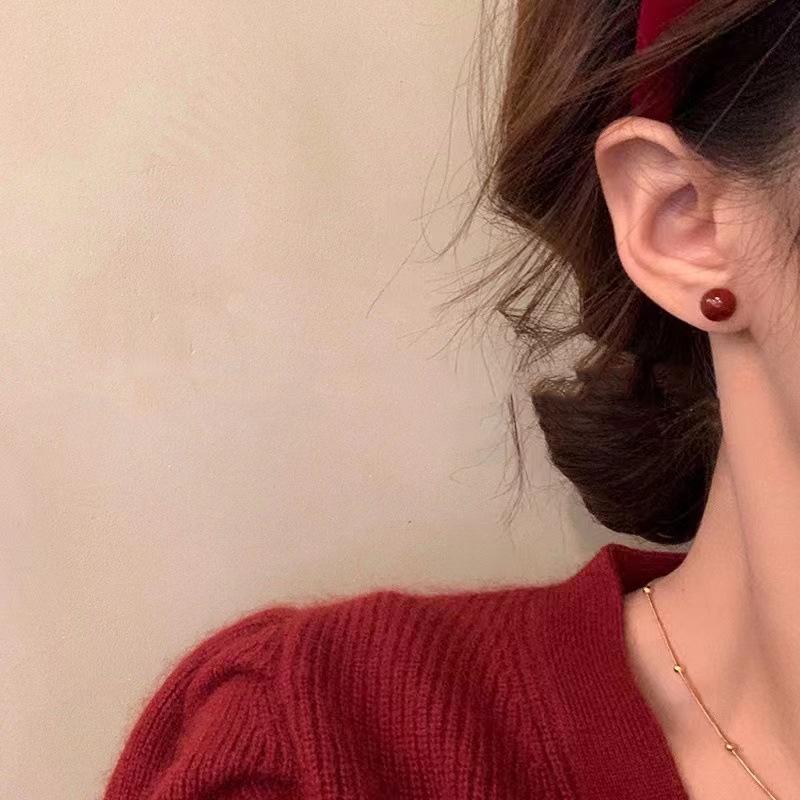 999 Sterling Silver Red Agate Stud Earrings: 2024 Trendy, High-End, Round Design