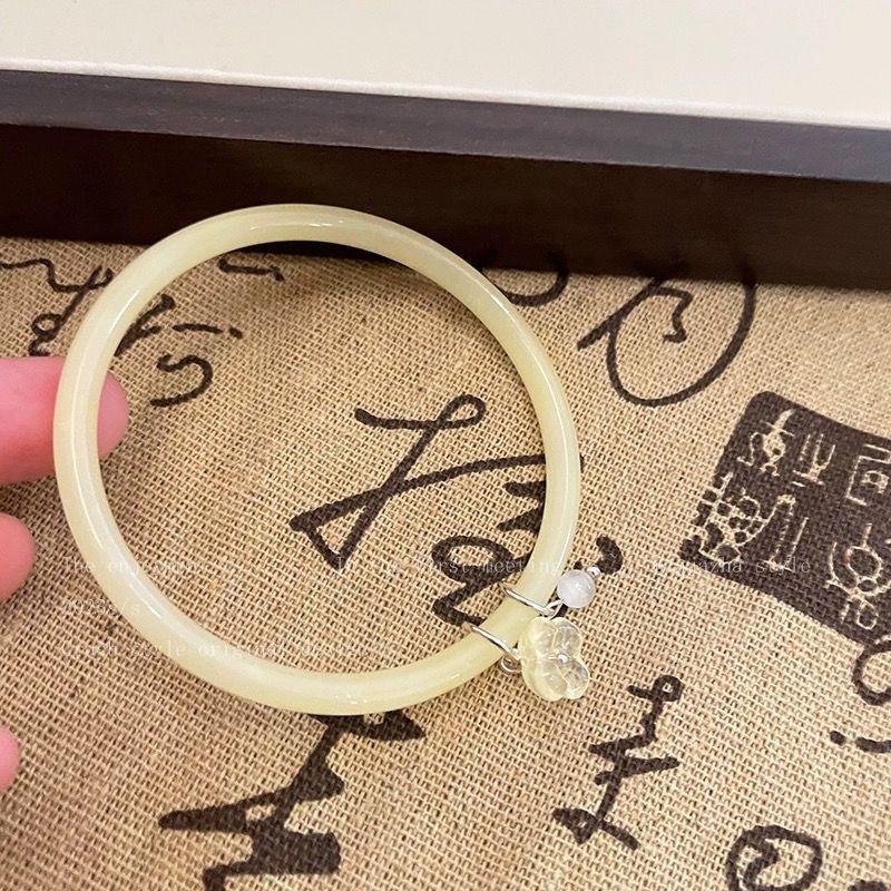 Antiker Glöckchen-Armreif Damen Nischen-Design-Armreif High-End-Gefühl Einfach und vielseitig Temperament Schmuck Trend