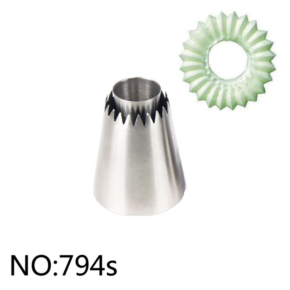 Stainlessl Steel Icing Piping Nozzles Cookie Biscuit Cake Mold Cake Decorating Tools