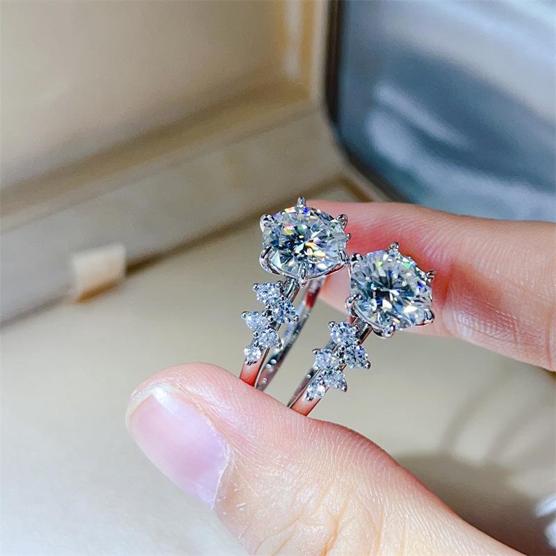 Berlin Love Letter Moissanite Ring: D Color, Elegant, Light Luxury Women's Diamond Ring