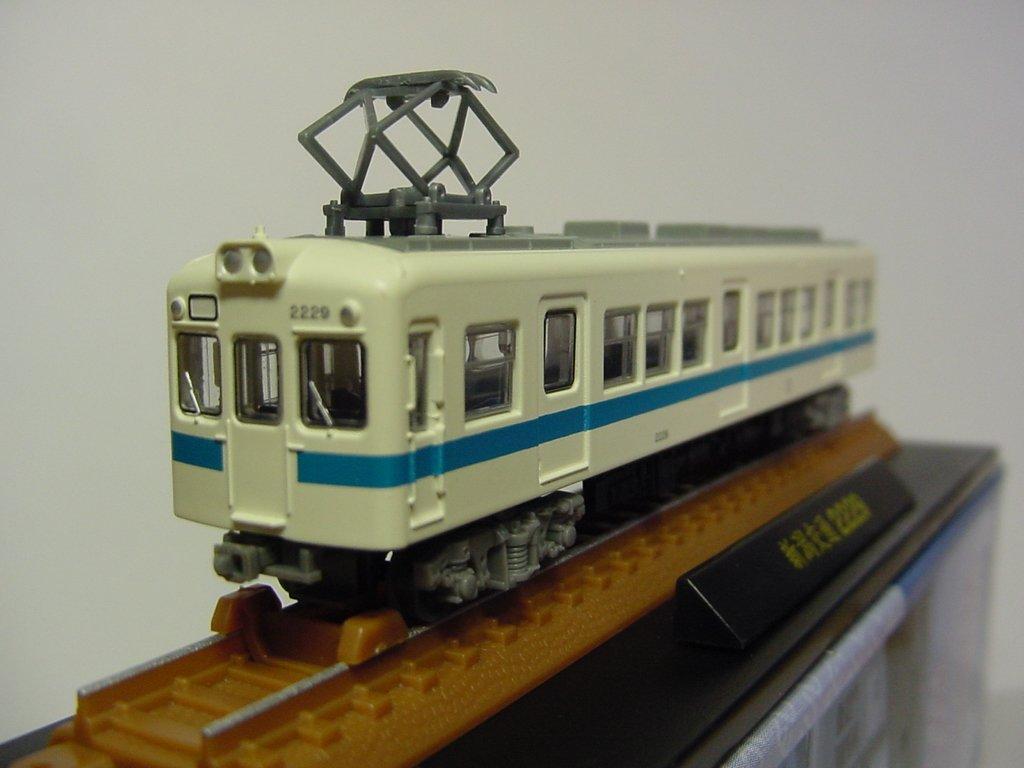 

Railway Collection 3rd Niigata Kotsu 2200 Series Moha 2229 Late Model through Edition (with built-in door) [Secret]