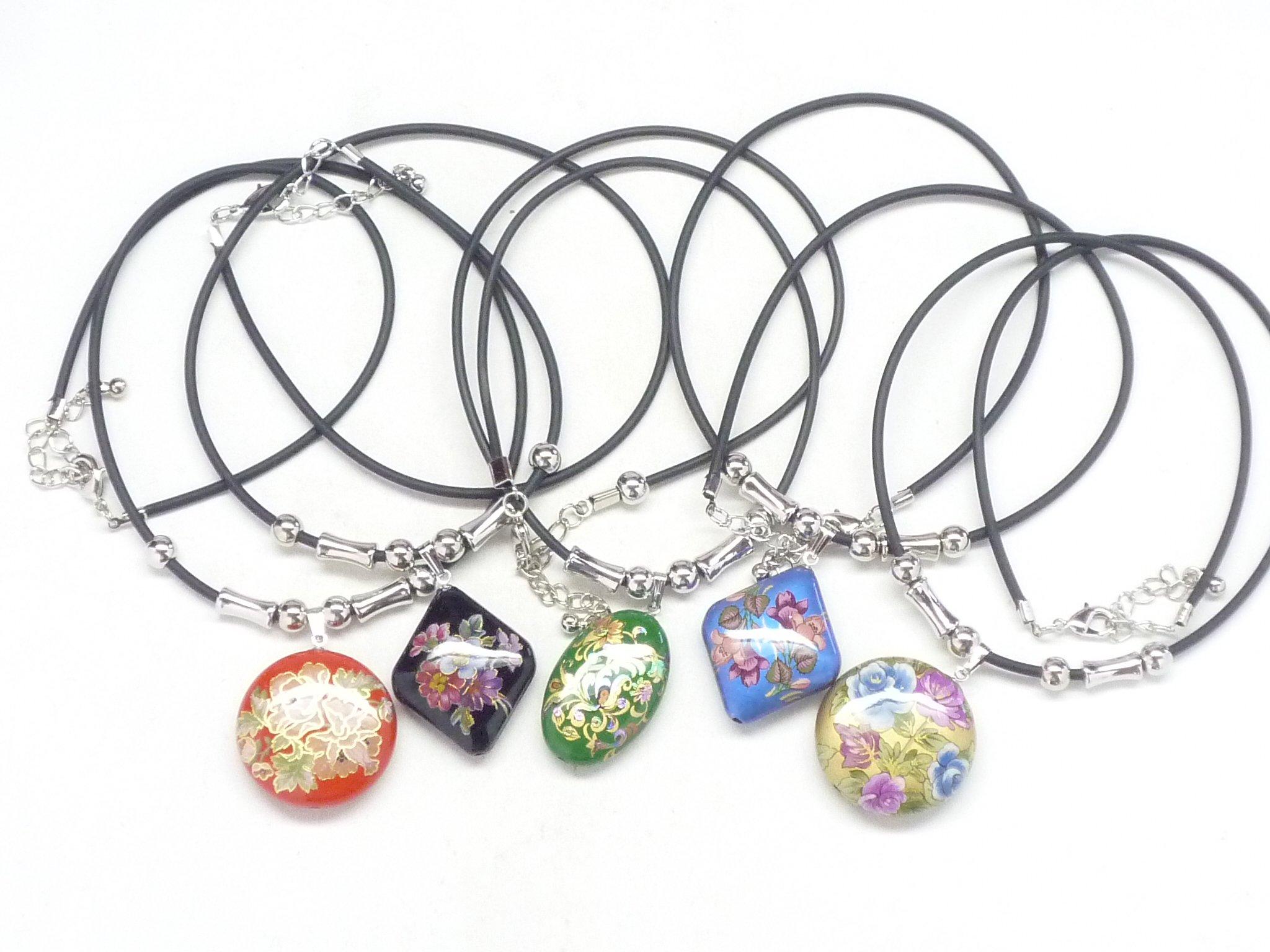 

Kutani choker set of 5