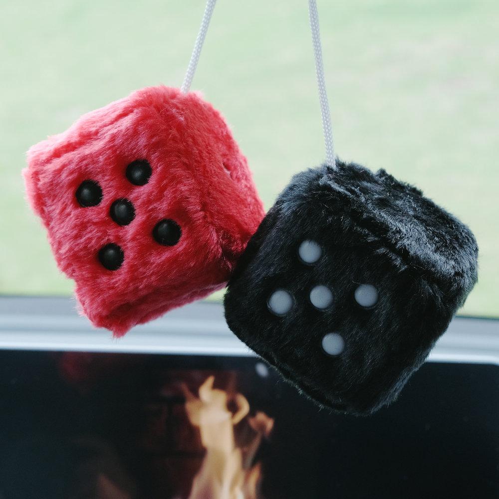 1PC Car Fuzzy Plush Dice with Dots Retro Square Plush Hanging Mirror Fuzzy Dices Kid Toys for Car Interior Ornament Decoration