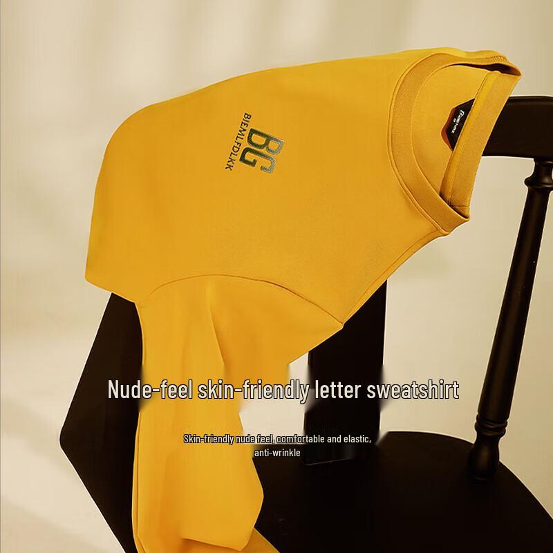 

Мужской свитшот с градиентным принтом букв, круглым вырезом и длинными рукавами L