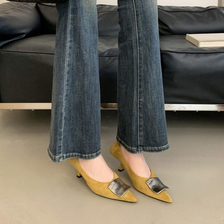2025 Spring/Autumn Women's Plus Size Slip-On Soft Sole Mary Jane Shoes with Pointed Toe and Metal Buckle