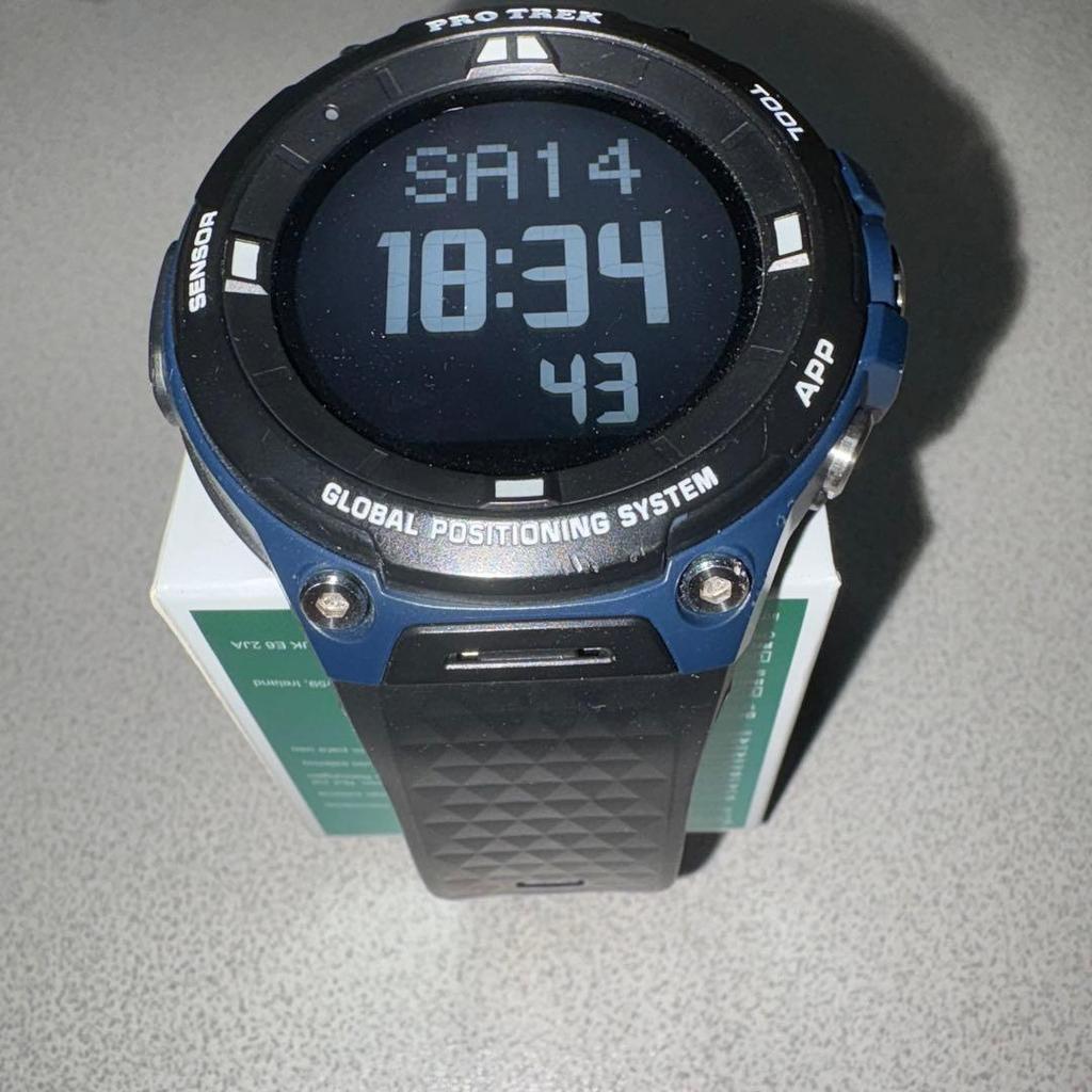 Used CASIO PRO TREK Smart GPS Watch