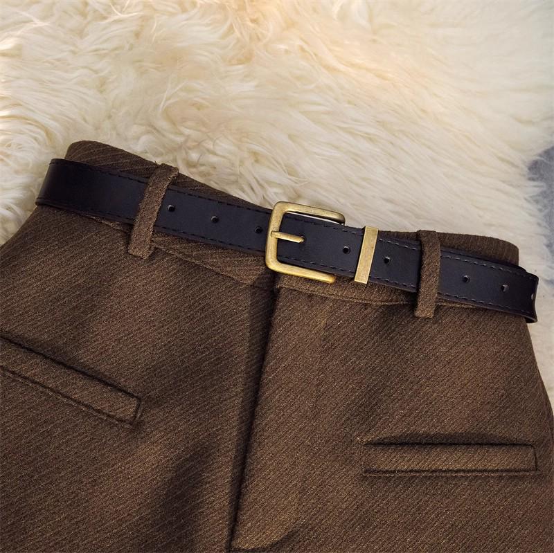 Kurze Damenhose mit hohem Bund aus grauer Wolle - A-Linie, weites Bein, vielseitig für Herbst/Winter 2024