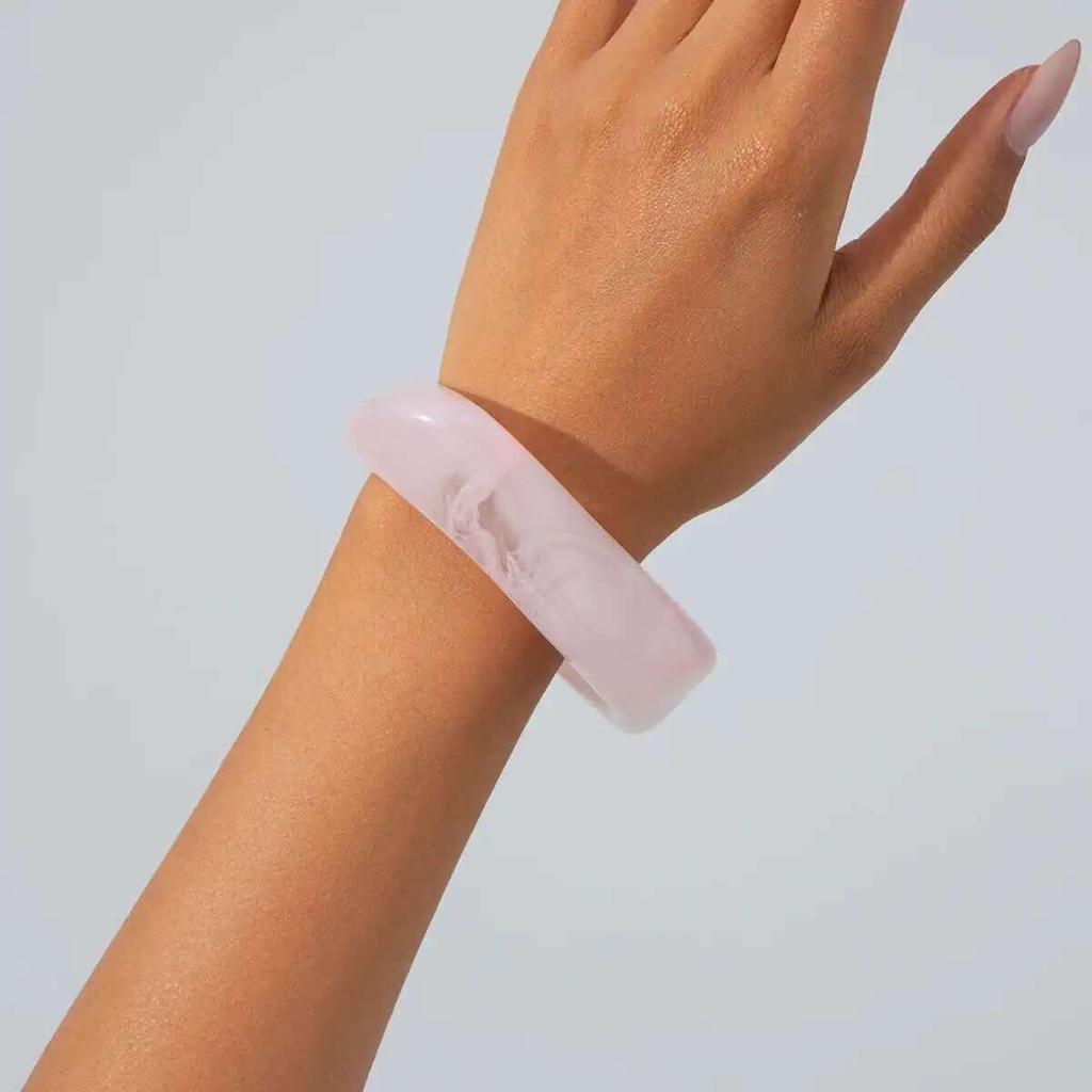 Salircon Modisch Bunt Acrylharz Dicke Armreifen Armband für Damen Übertriebenes Sommer Charm-Armband Hand Schmuck Geschenk