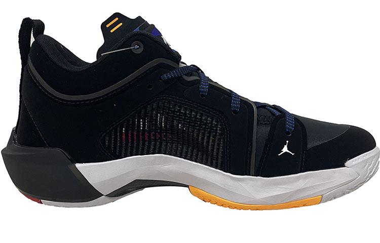 Jordan 37 Low Black DQ4123-061