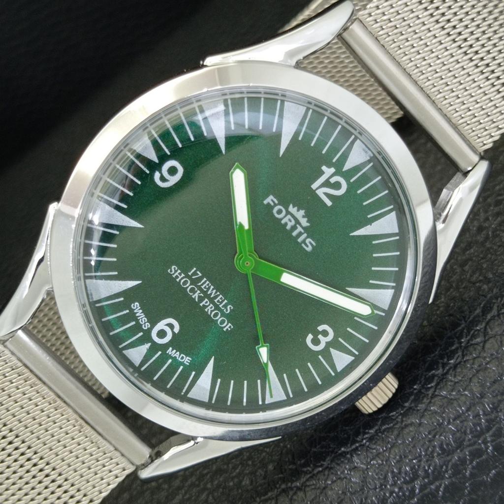 

ВИНТАЖНЫЕ МУЖСКИЕ ЧАСЫ С РУЧНЫМ ЗАВОДОМ ШВЕЙЦАРСКИЕ ОТРЕСТАВРИРОВАННЫЕ ЗЕЛЕНОГО ЦВЕТА ЦИФЕРБЛАТ a700999-5 R205a-a700999