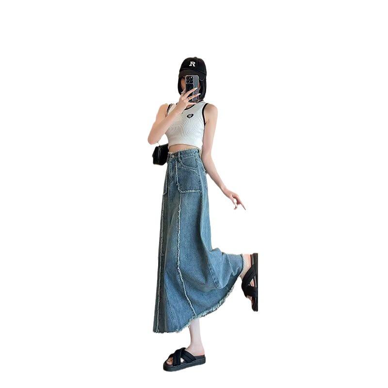 Hongkong-Stil Übergröße Gewaschener Denim Midi-Rock: Patchwork mit offenen Kanten, A-Linie, Bauchweg-Design, Hüftbetonend für Frauen