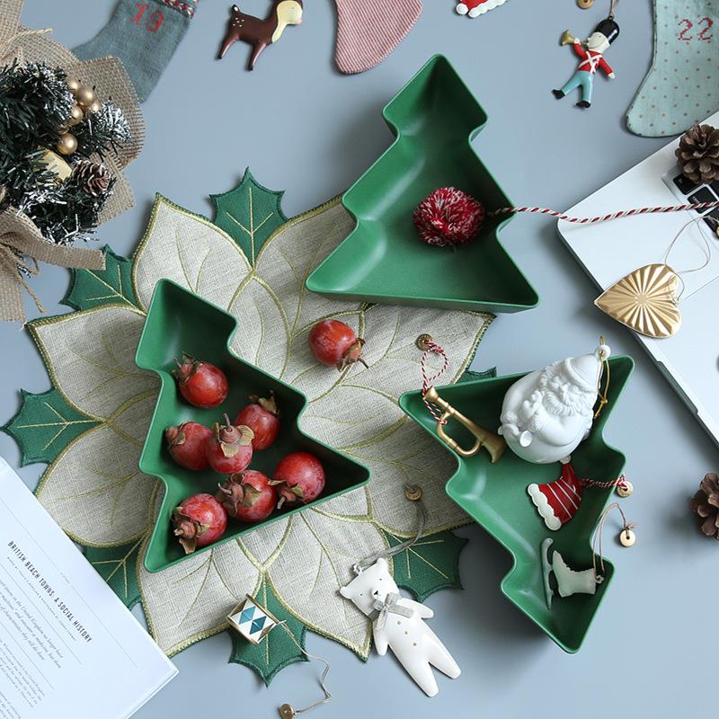 Kreative Weihnachtliche Dekorative Platzsets Rot Stickerei Blume Tischuntersetzer Stoff Tassenuntersetzer Heim Weihnachtsfeier Tischdekoration