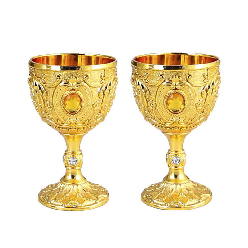 Elegant Gold High-Stem Wine Glasses