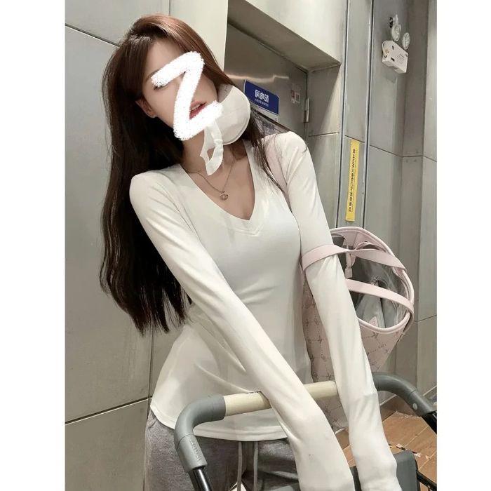 Solid Color V-Neck Long Sleeve Slim Fit T-Shirt for Women - Early Autumn Basic Layer Top