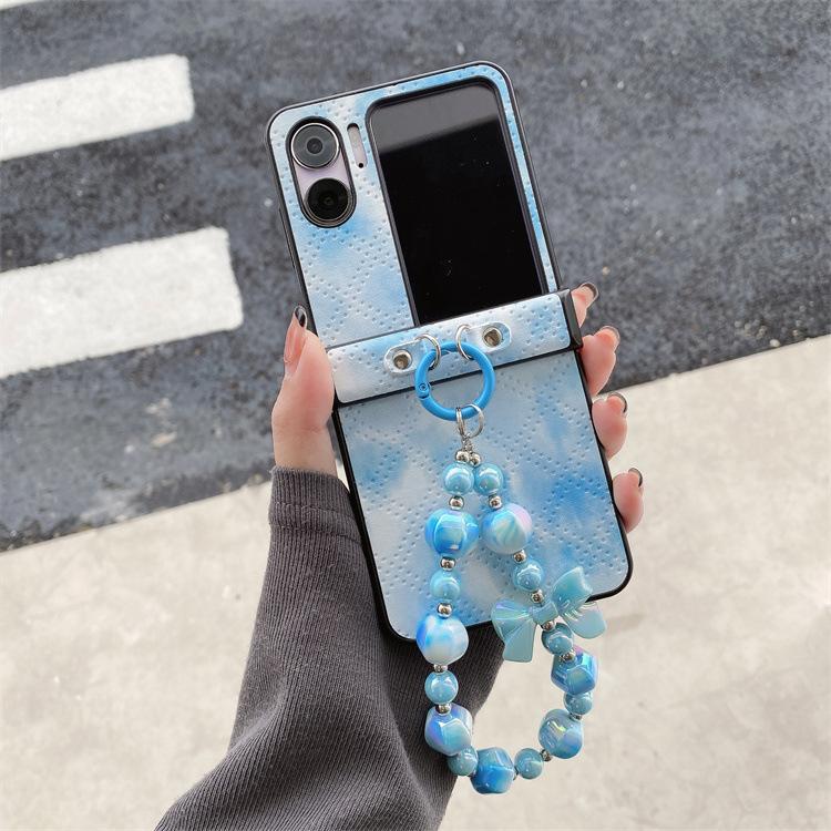 Bracelet beads are suitable for findn2flip folding screen mobile phone case, Japanese and Korean smudged leather hinge anti-drop protective cover.