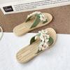 Fashion Vacation Flat Women's Slippers and Ladies Sandals Small Size Summer 2025 Shoes New Style Designer Luxury Fashion Korea 39 Slides