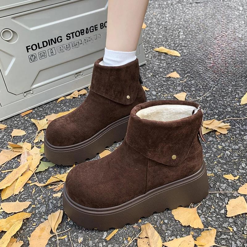 Fashion Winter New Thick Snow Boots Women's Round Head Suede Rivet Back Zipper Anti-slip Wear-resistant Short Boots