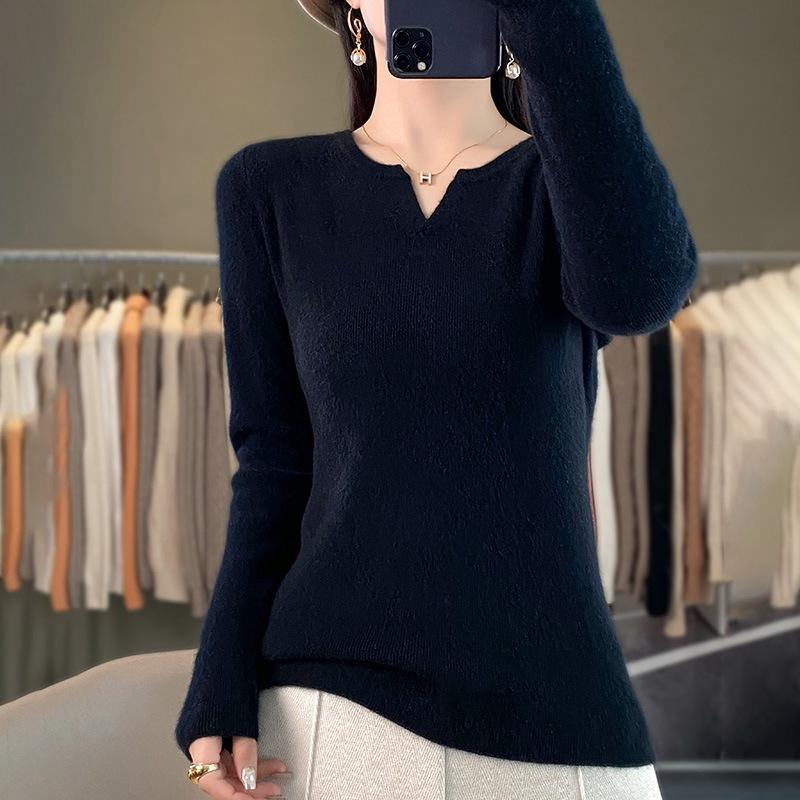 Autumn and winter new long-sleeved solid-color slim-fit bottoming shirt round V-neck sweater women's knitted sweater jumper top