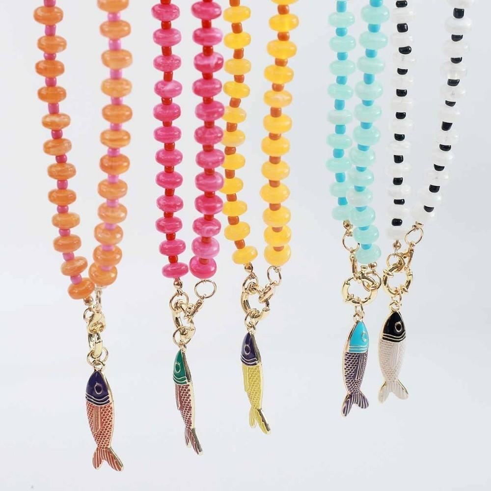 Collana Ciondolo Pesciolini Colorati Pietre Colorate Pesce-forma Charms Gioielli Perline Collana Donna