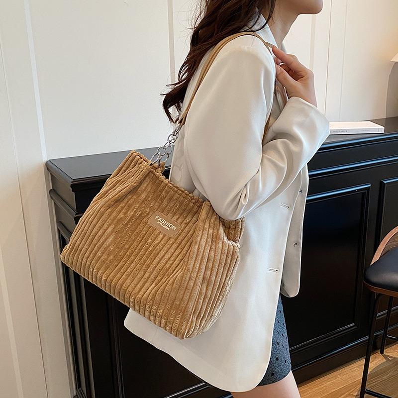 Casual Fashion Tote Women's Bag New Trend Simple Plush Bag Shoulder Underarm Commuter Bag