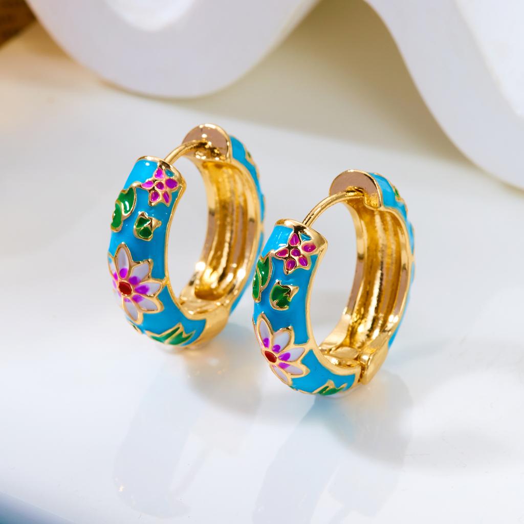 Vintage Colorful Enamel Daisy Chunky Hoop Earrings Gold Flower Circle Huggie Earrings For Women Party Jewelry