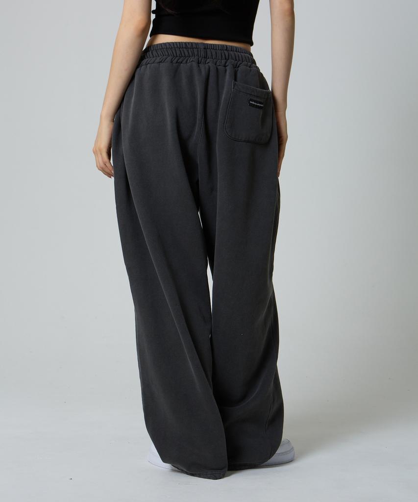 UNKNOWN PLANET [Fleece-Lined Version Added] Daily Double-Pleat Wide Pigment Sweatpants Charcoal