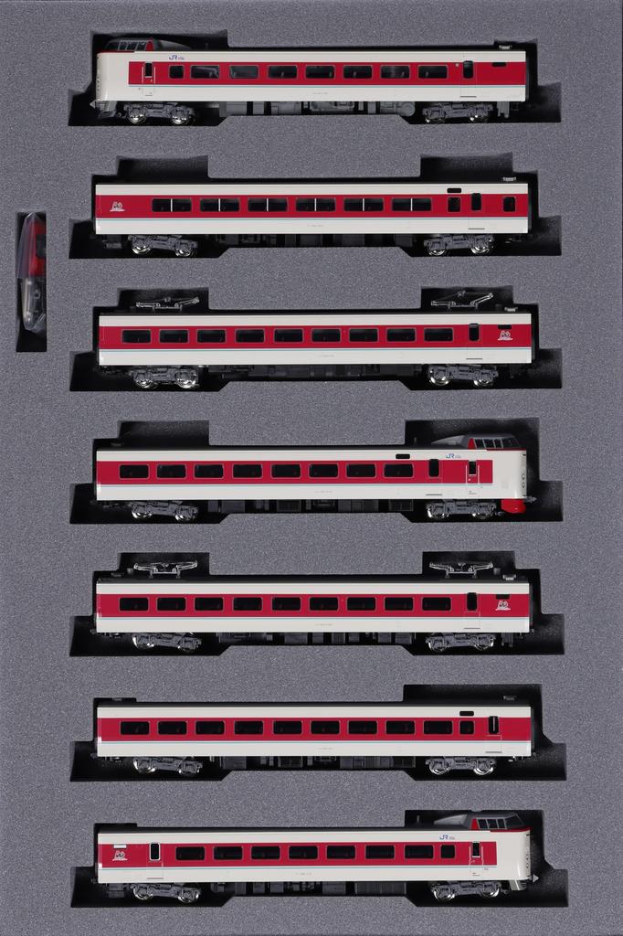 KATO N Gauge 381 Series Volný Yakumo Normal Formation Šedá sada podvozků Železniční model vlaku 7-Car 10-1779