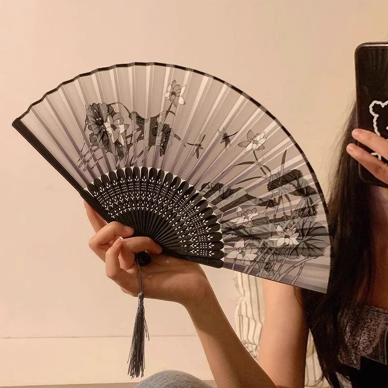 Chinese Folding Fan: Portable Black Bamboo Hanfu Dance Accessory