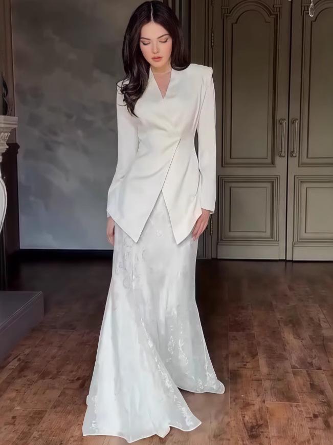 2025 Elegant European & American Summer Fashion Print Top + Midi Skirt Set