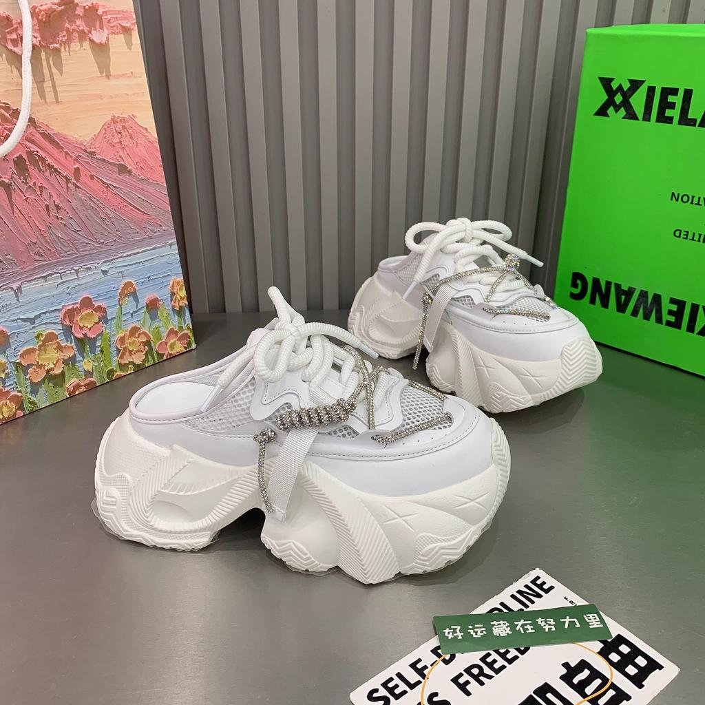 European ultra-light thick-soled dad shoes women's half-drag women's shoes 2025 autumn new small people increase in height lazy bag head drag