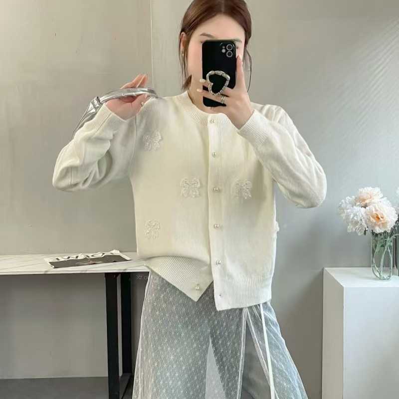 

Весенне-осенний новый трехмерный кардиган из трикотажа с тяжелой промышленной вышивкой, кружевом и бантом, универсальный, нежный, в сладком стиле.