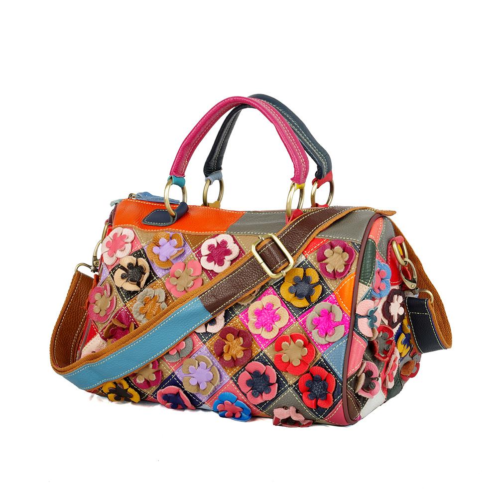 Dámská ručně vyráběná kožená crossbody kabelka barevná květinová mozaika náhodné barvy