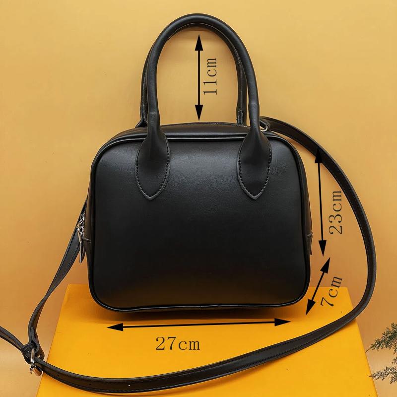 Classic Shoulder Bags for Women New Designer Brand Office Lady PU Underarm Bag Fashion Solid Popular Tote Bag